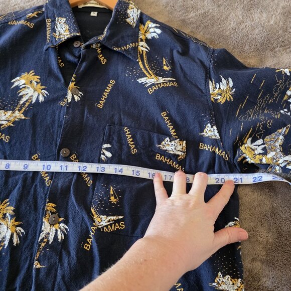 Shoreline Bahamas Shirt Men’s M Blue Hawaiian Button Up 100% Cotton Palm Trees - Picture 9 of 10